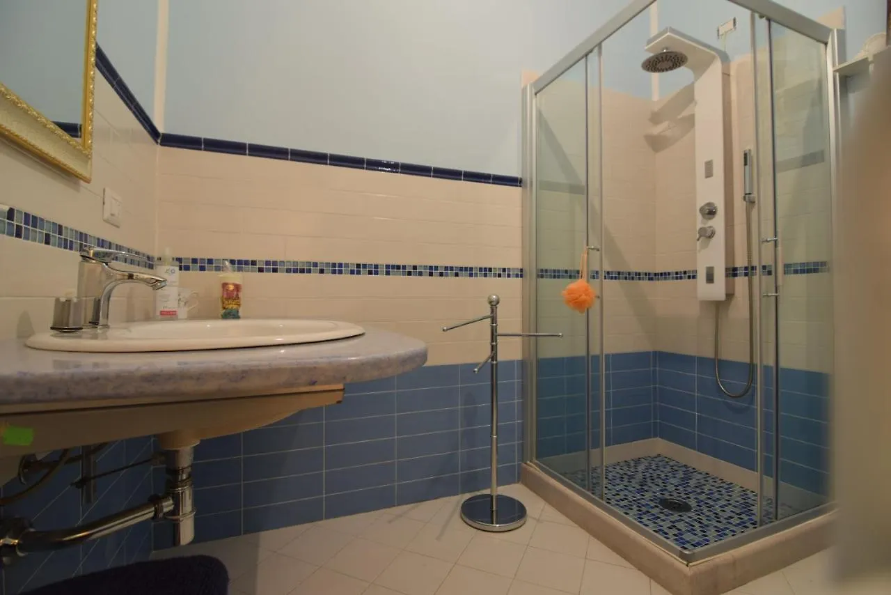 La Casa Sulla Piazza Apartamento Bosa