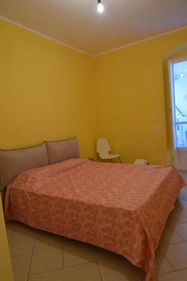 La Casa Sulla Piazza Apartment Bosa